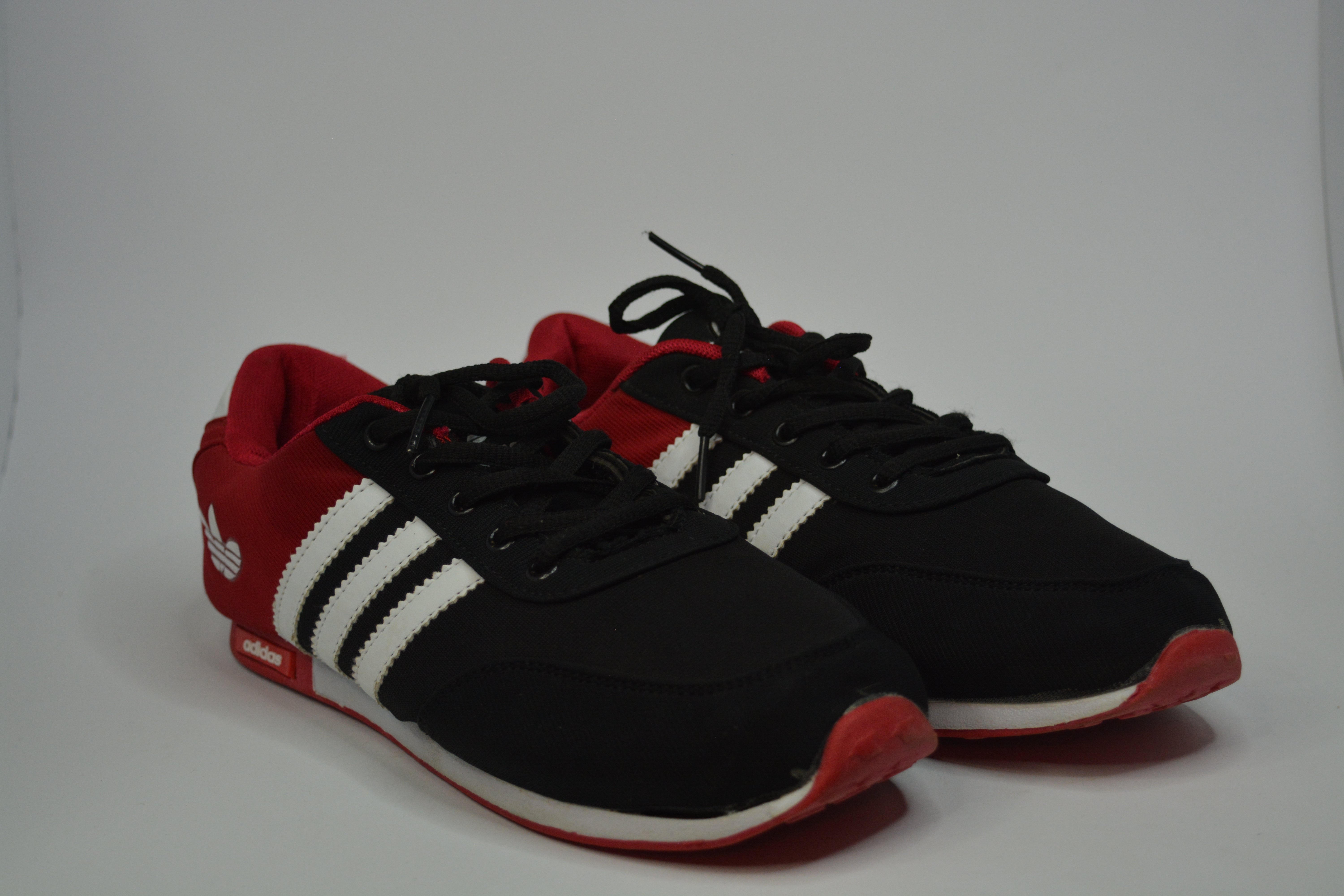 Adidas Retro Sport – Bold Comfort in Black & Red