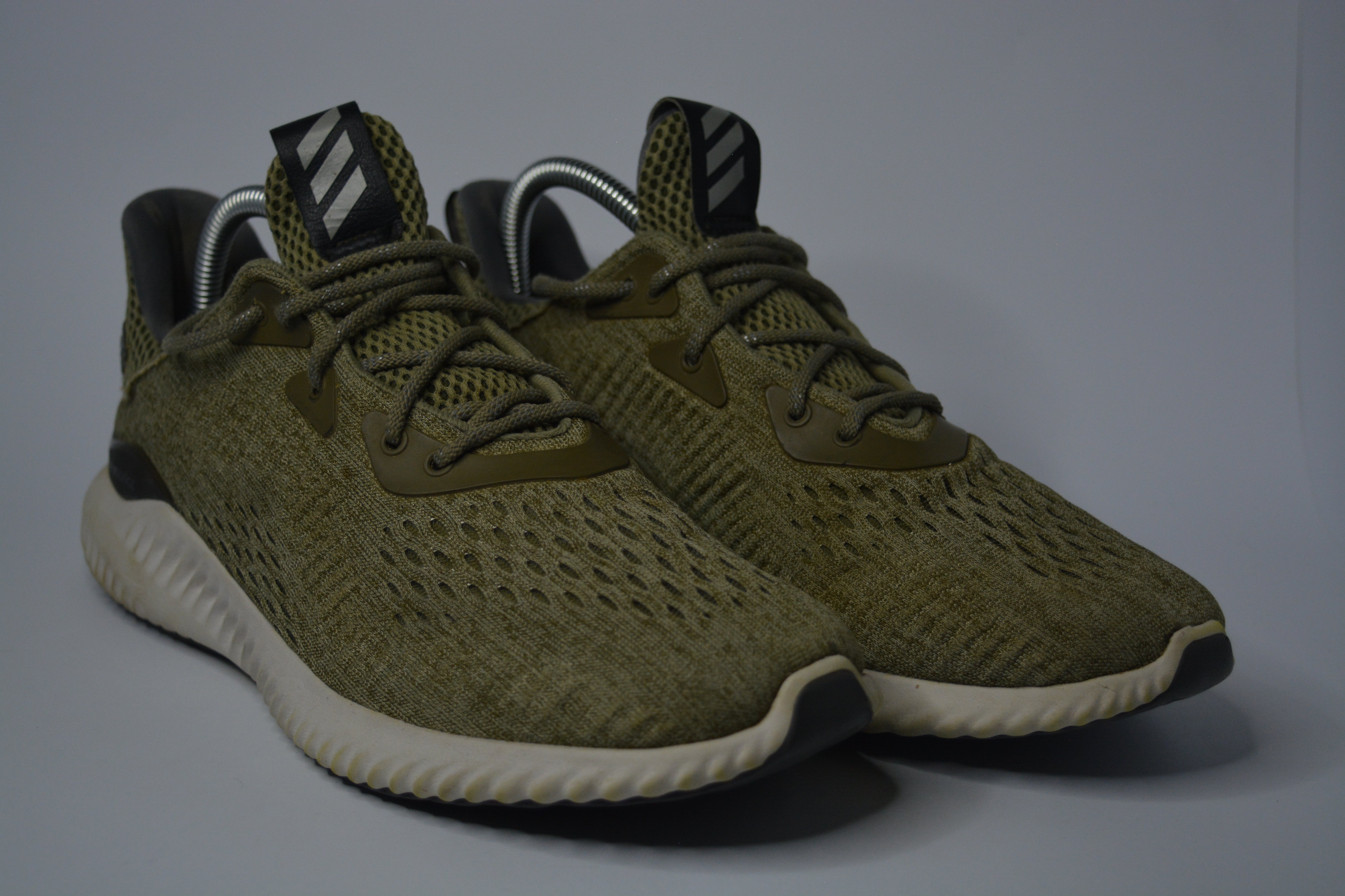 Adidas Alpha Bounce Em Trace Olive Running shoes